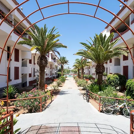 Home2book Family 5 Min Playa Americas Apartment