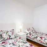 Home2book Family 5 Min Playa Americas Lejlighed *