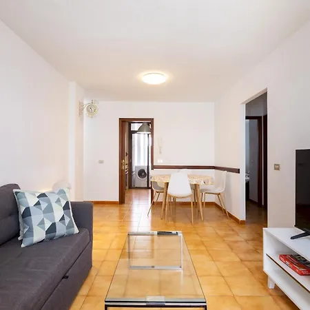 Home2book Family 5 Min Playa Americas Lägenhet *