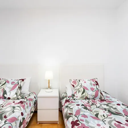 Home2book & Family Tenerife Apartment Playa de las Américas
