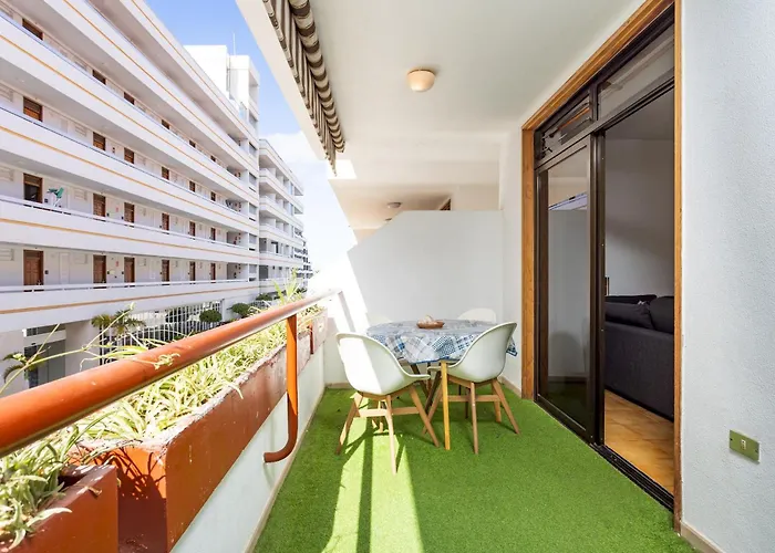 Home2book Family 5 Min Playa Americas Апартаменты