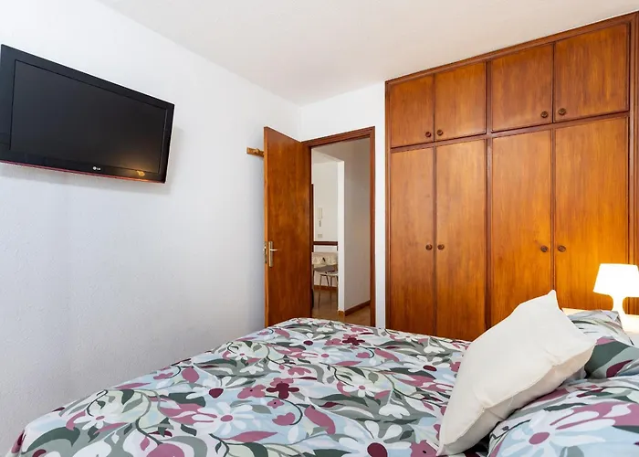 Home2book Family 5 Min Playa Americas Апартаменты *