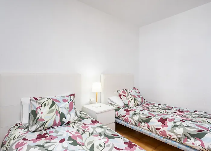 Home2book Family 5 Min Playa Americas Апартаменты *