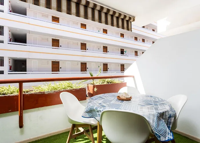 Home2book Family 5 Min Playa Americas Апартаменты